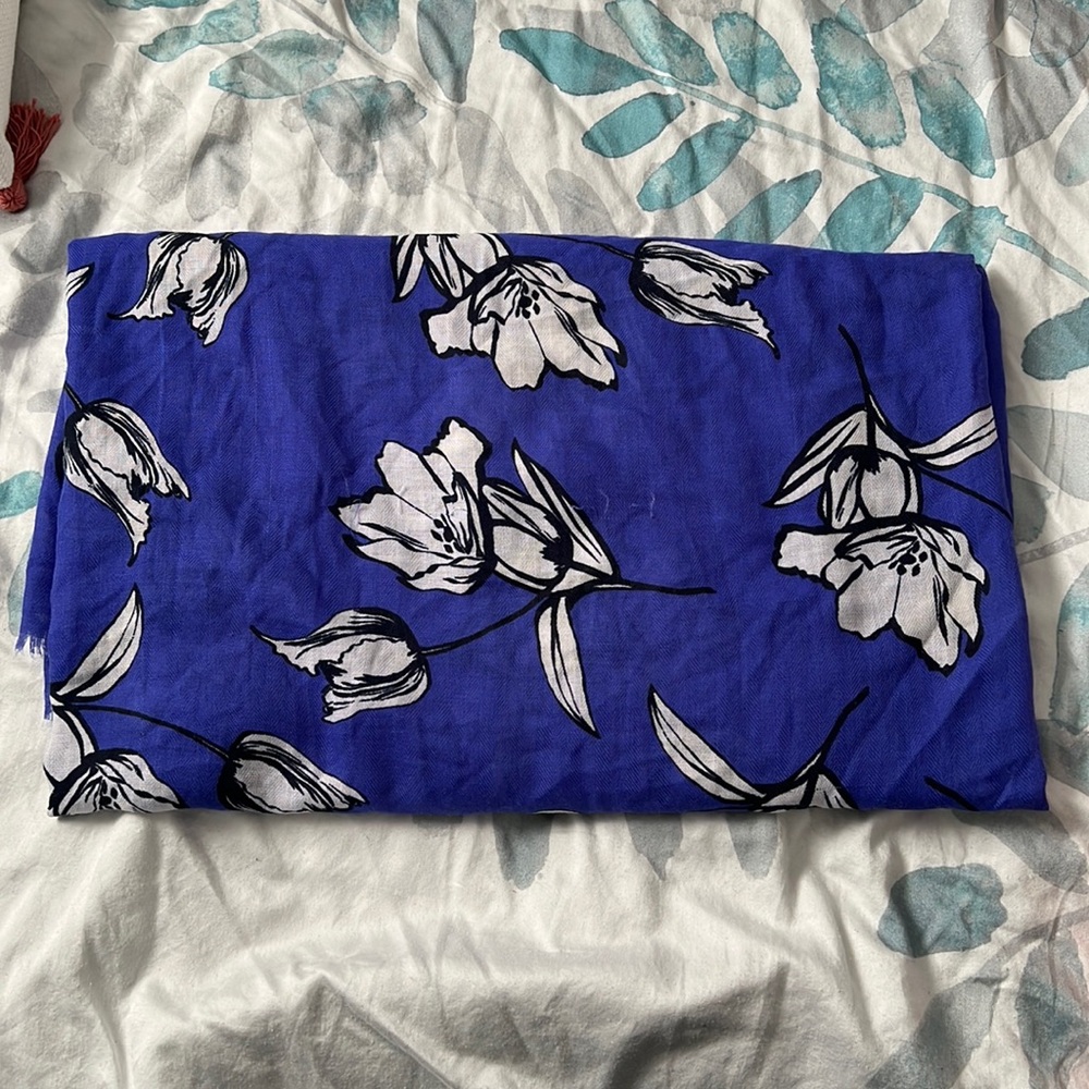 XL Loft Fashion Scarf